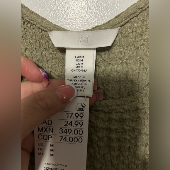 New - Picture 2 of 3